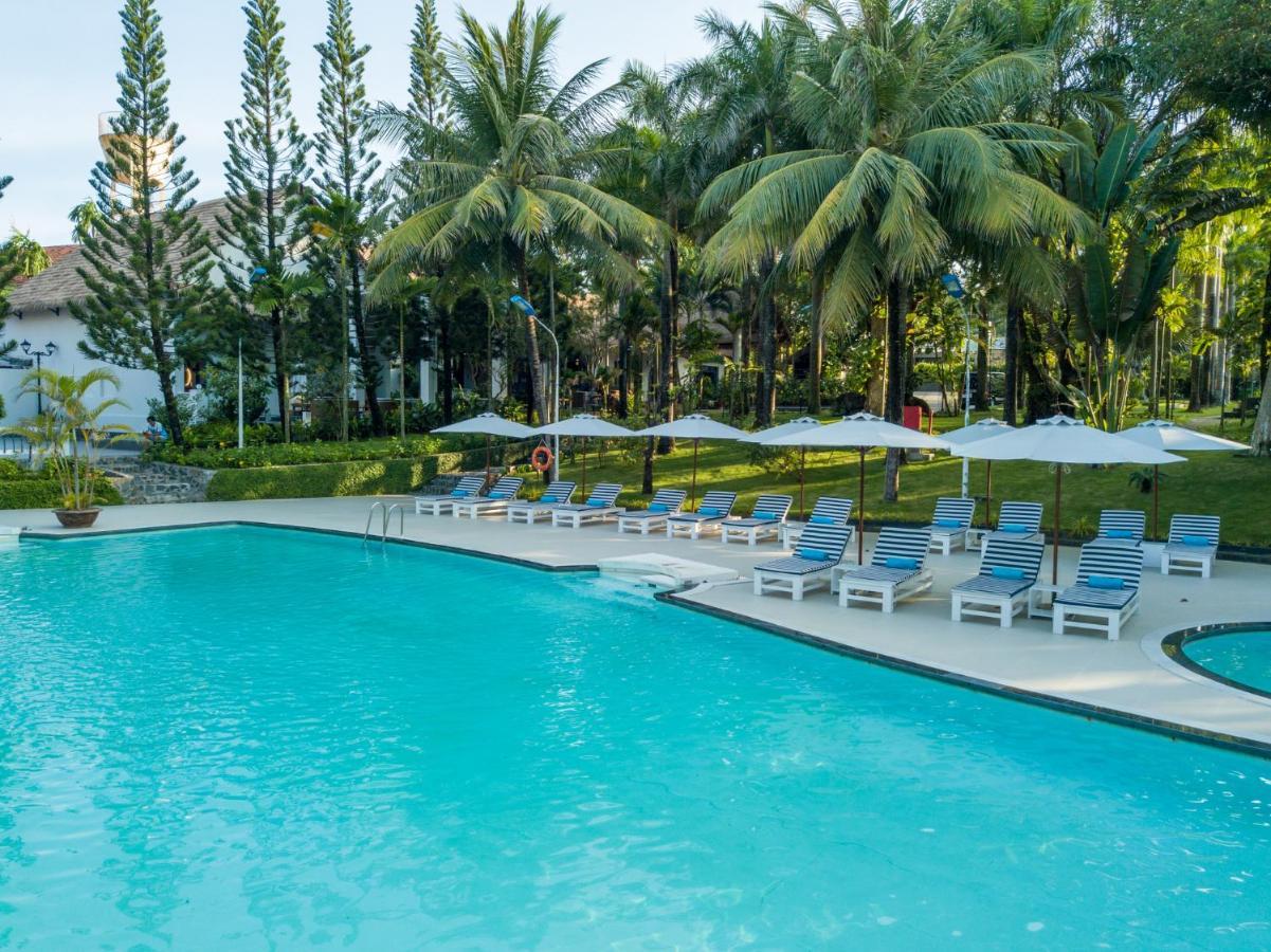 דואונג דונג L'Azure Resort And Spa מראה חיצוני תמונה