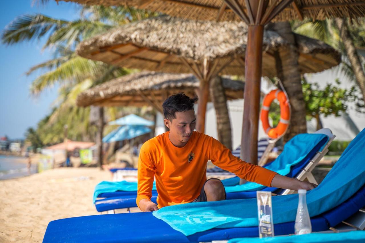 דואונג דונג L'Azure Resort And Spa מראה חיצוני תמונה